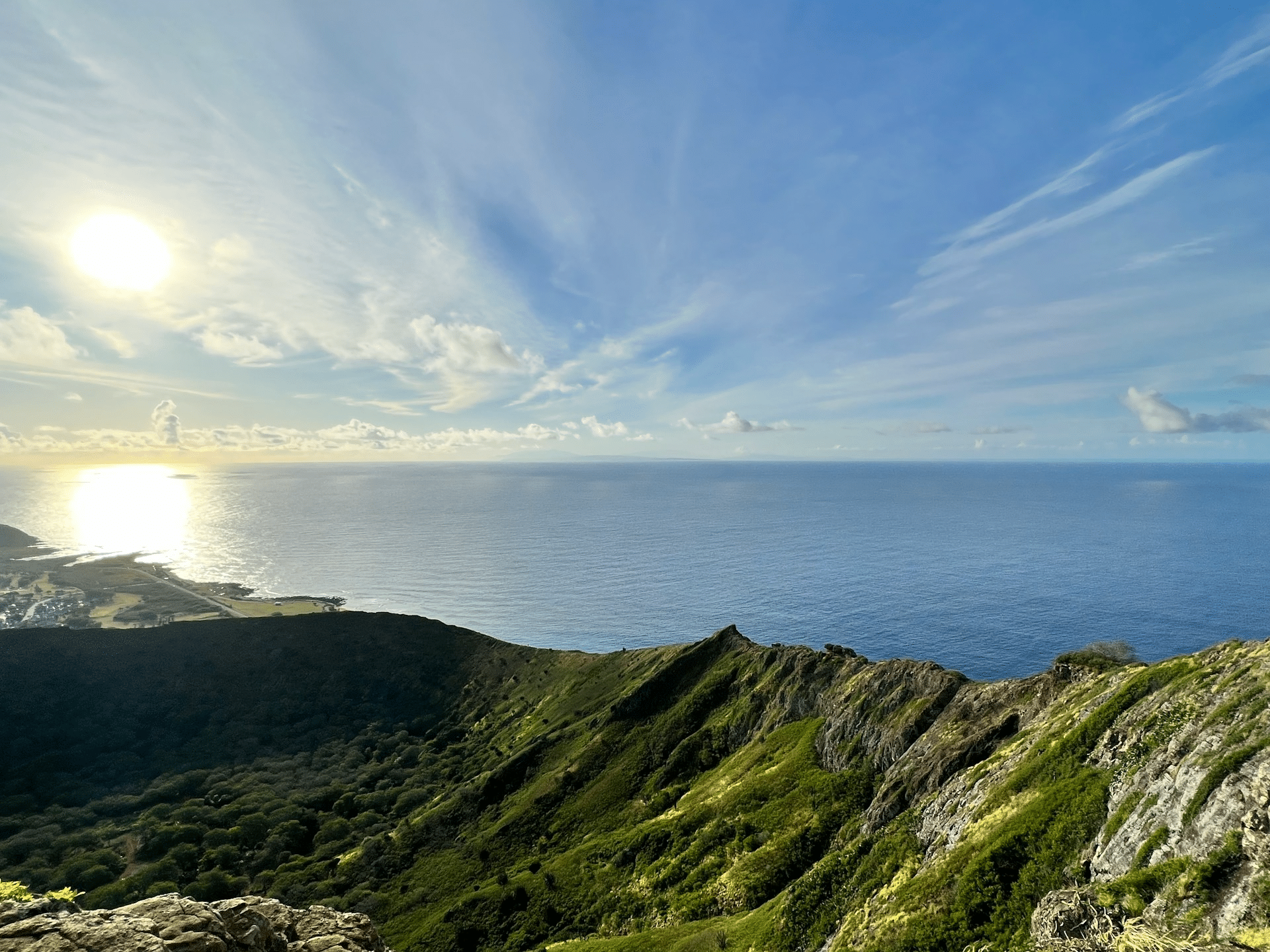 Coastal view from a hiking trail on Oahu