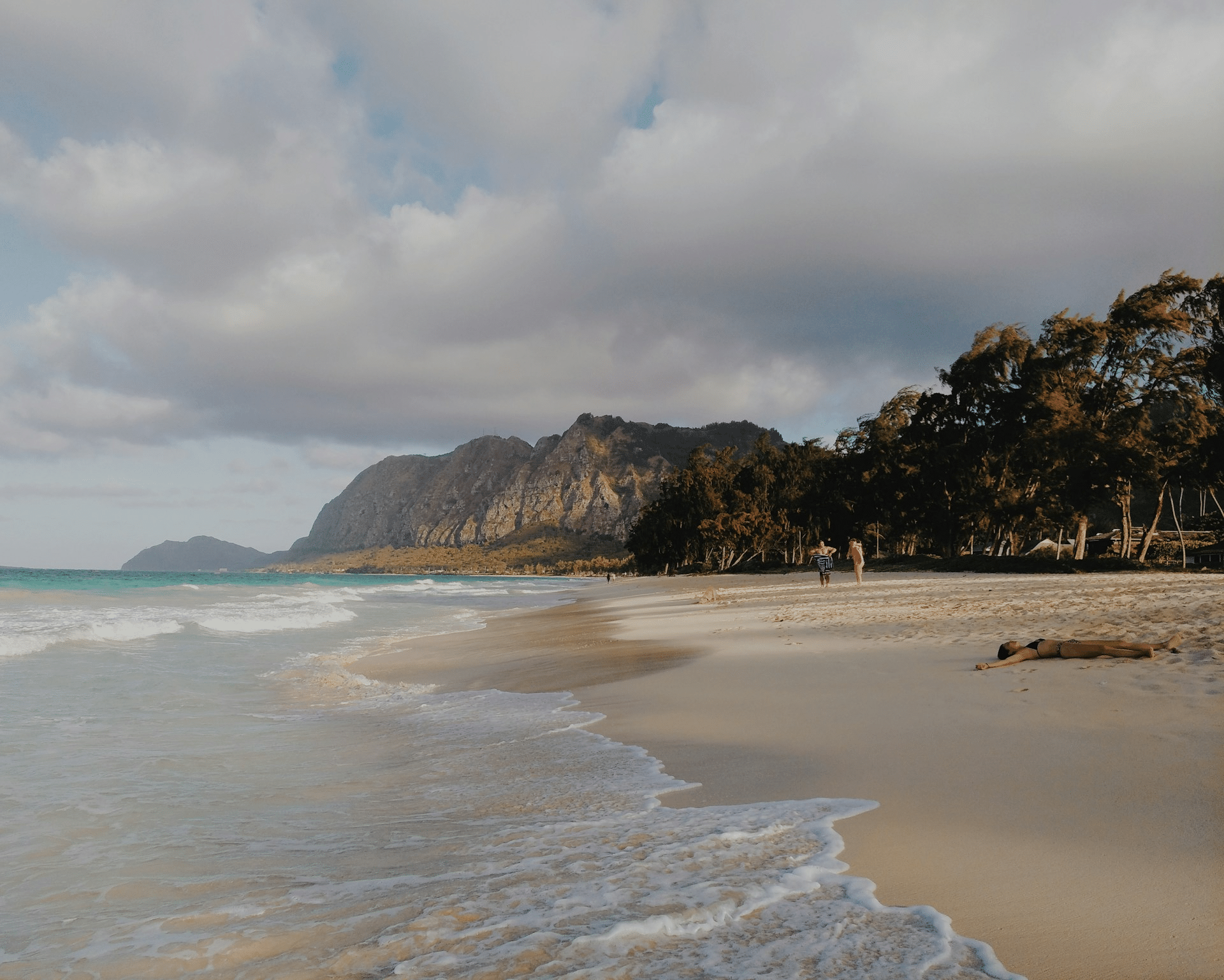 Oahu beach, a favorite for memorable Oahu activities
