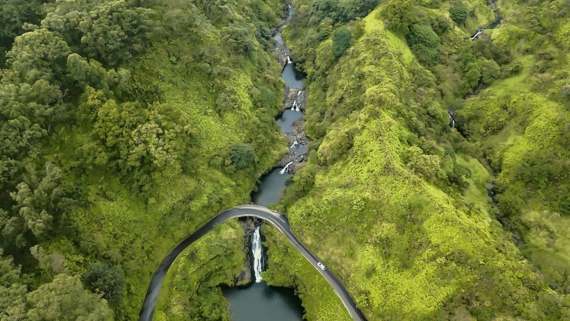 Makapipi Falls, Maui