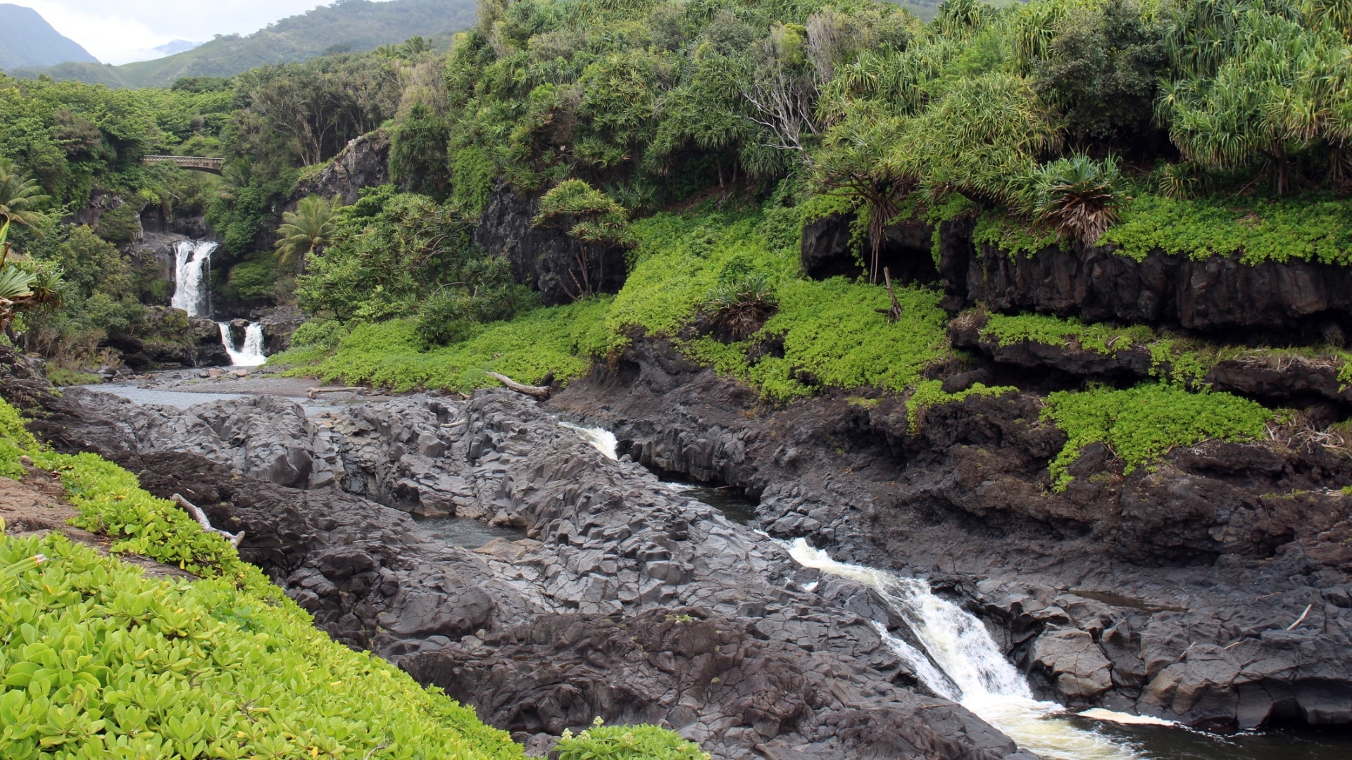 Oheo Gulch falls and pools, Maui