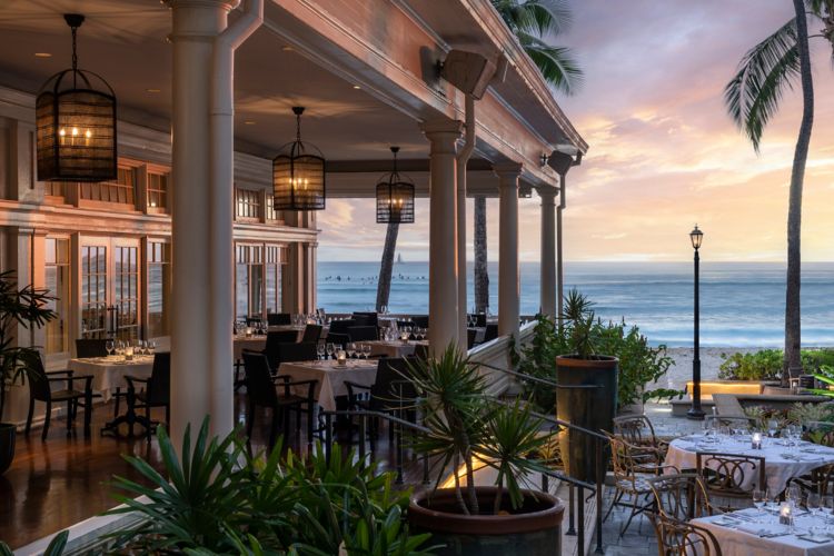 Beachfront terrace at the Moana Surfrider in Waikiki